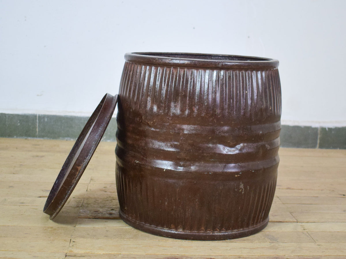 Vintage Metal Dolly Tub Planter