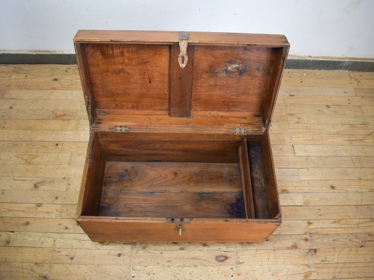 Vintage Antique Wooden Blanket Chest Box Trunk Coffee Table