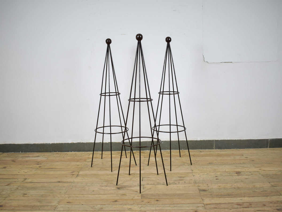Quality Handmade Metal Garden Plant Stand Obelisk - 110 cm