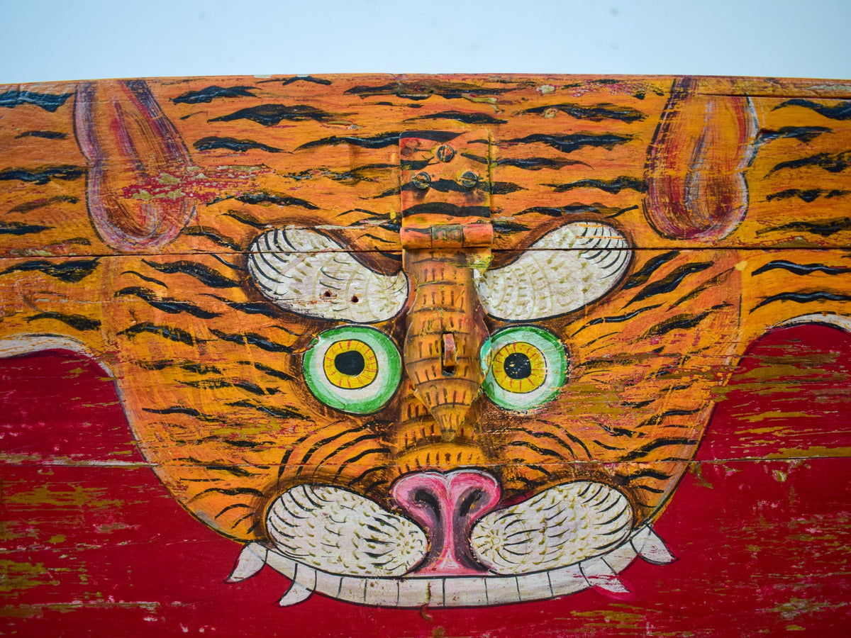 Hand Painted Vintage Chest Trunk Box Tiger