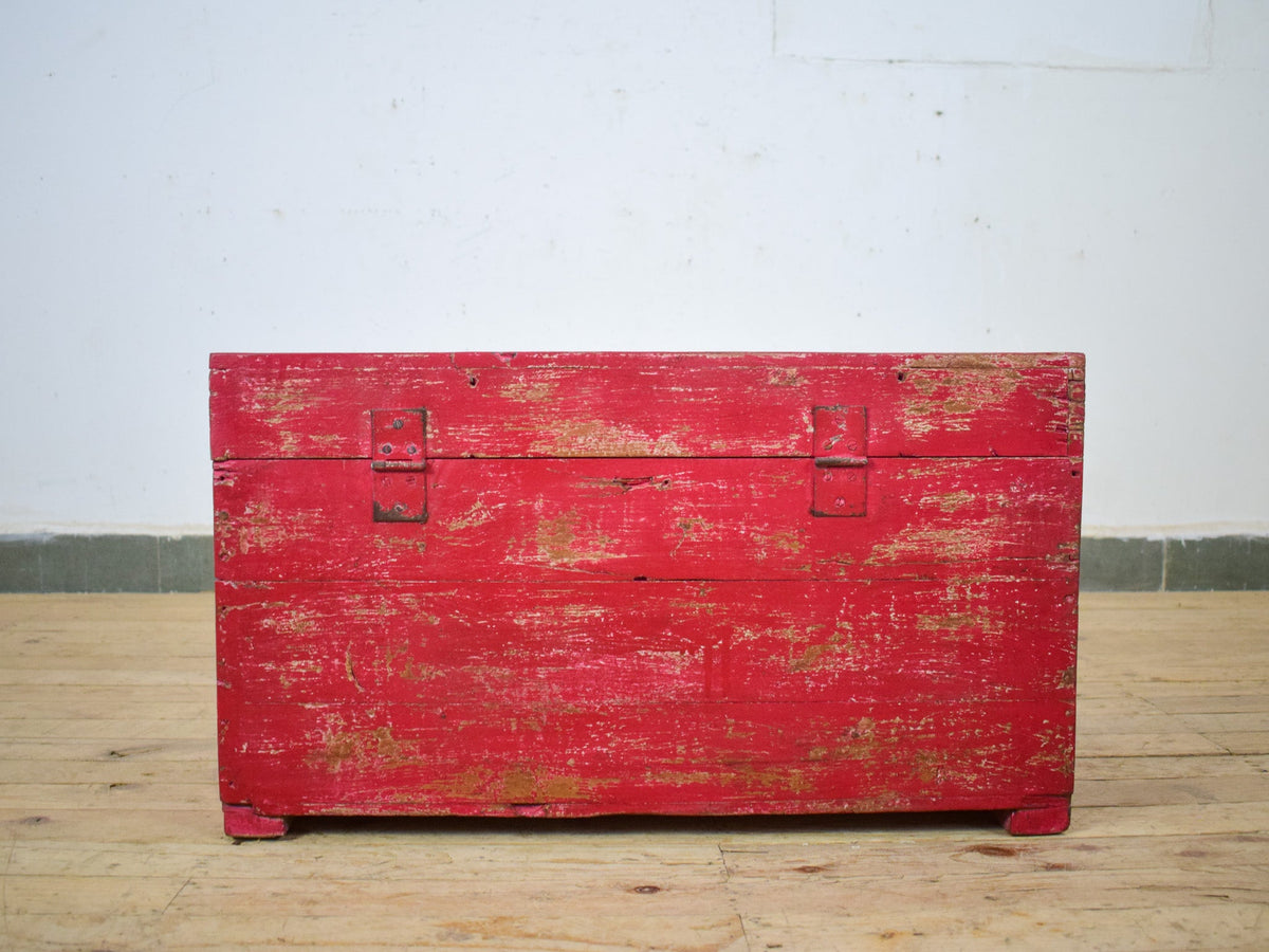 Hand Painted Vintage Chest Trunk Box Tiger
