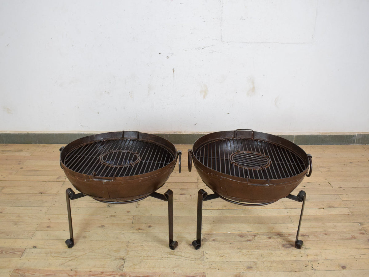Hand Made Reclaimed Metal Kadai Fire Bowl Pit with Stand & Grill - 60cm