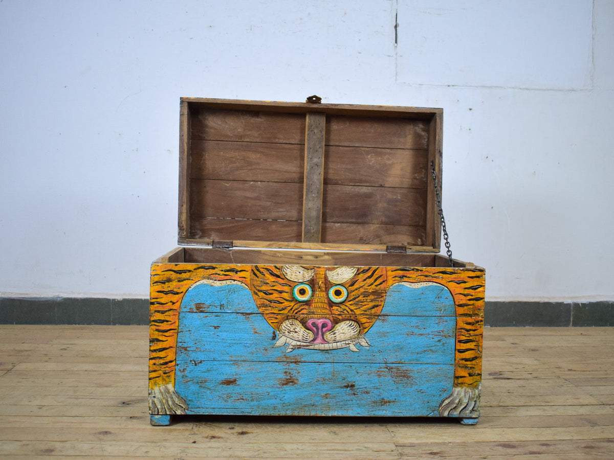 Hand Painted Vintage Chest Trunk Box Tiger