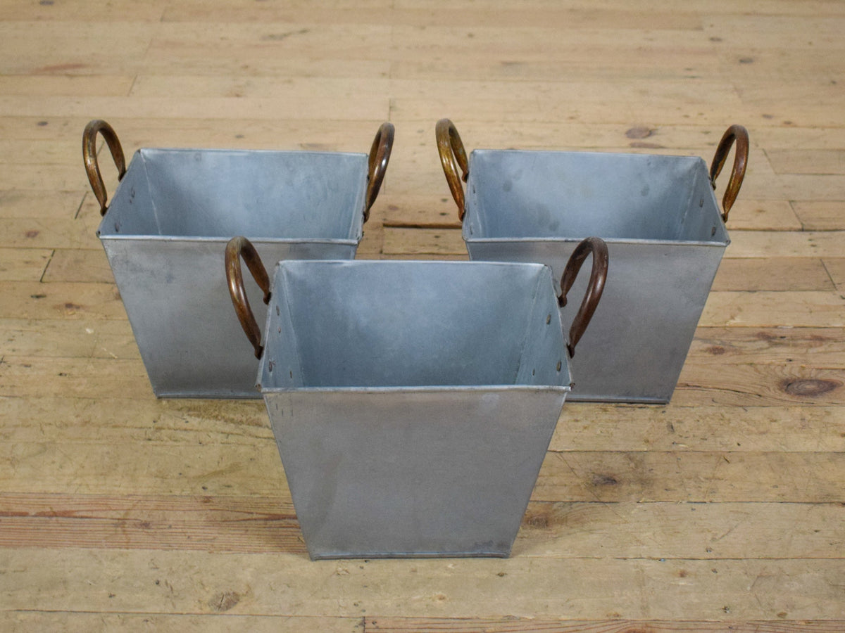 MILLWARDS® Handmade Vintage Style Galvanised Window Box Planter - 25 cm