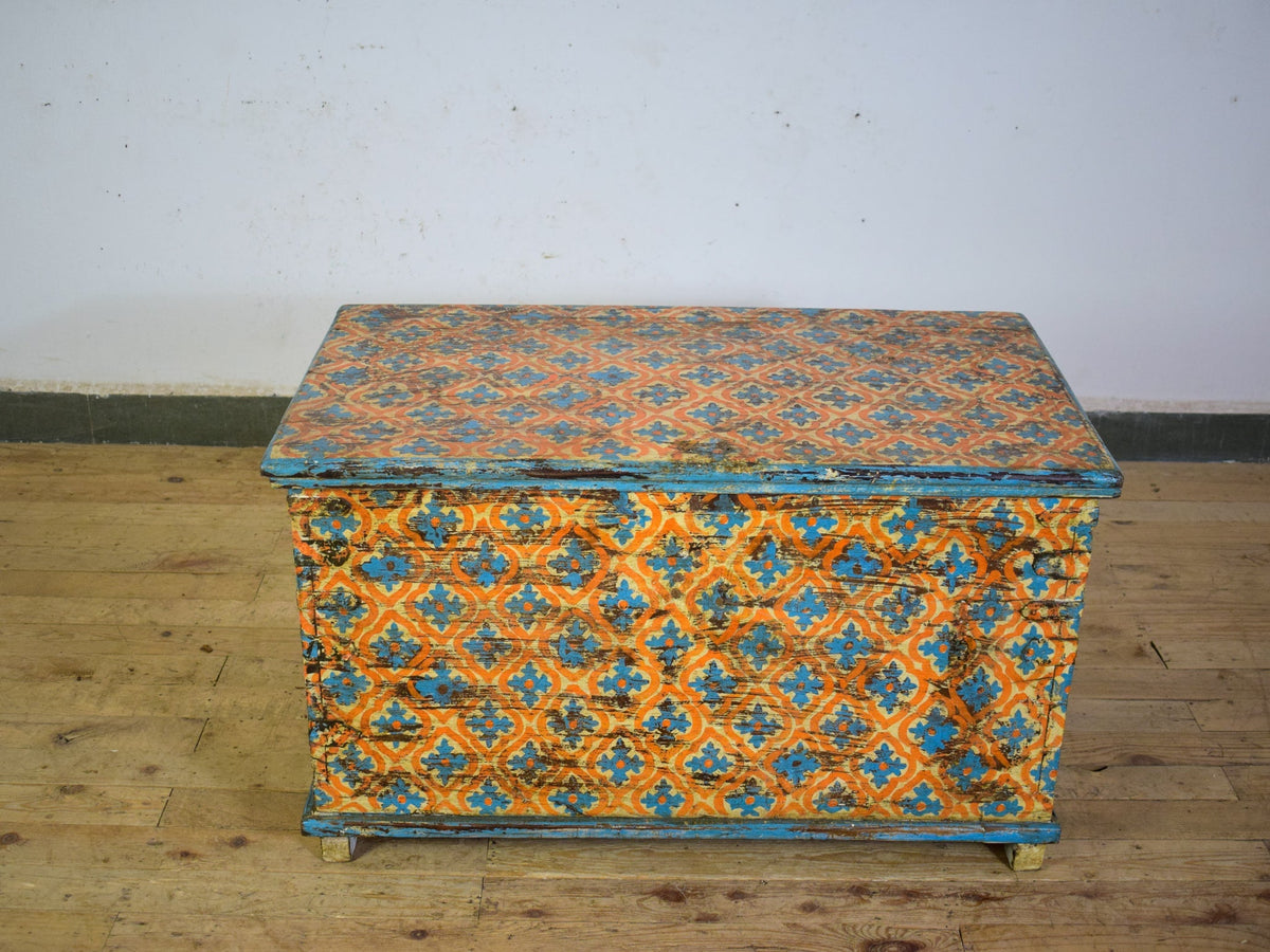Hand Painted Vintage Chest Trunk Box Coffee Table