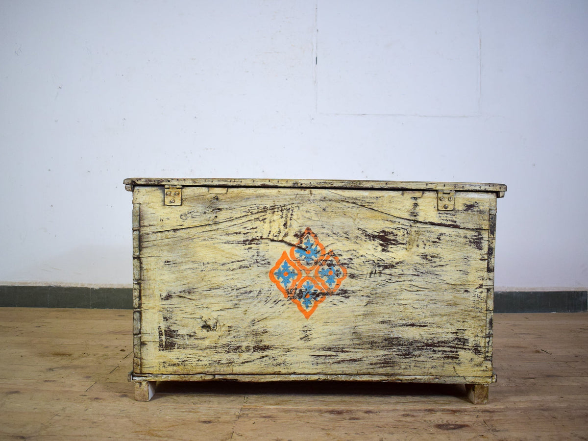 Hand Painted Vintage Chest Trunk Box Coffee Table