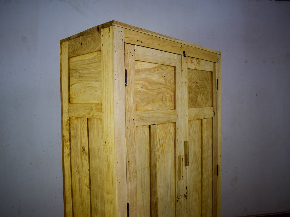 Vintage Rustic Bleached Wood Fitted Interior Cupboard Cabinet Storage