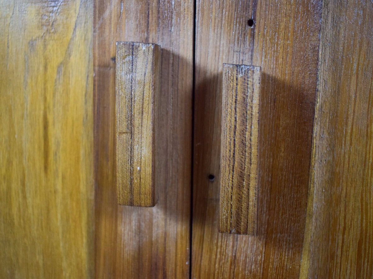 Vintage Woden Rustic Cupboard Cabinet