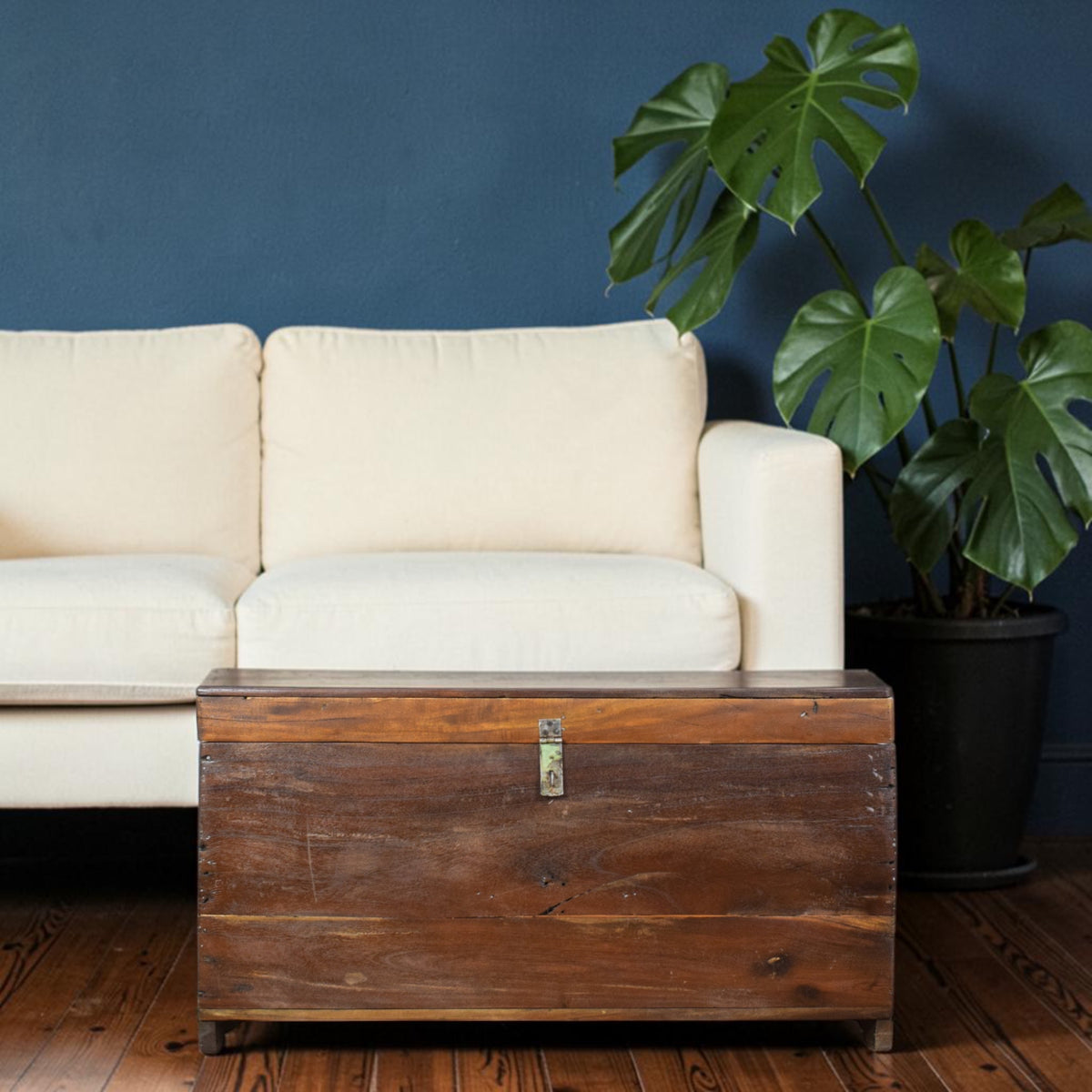 Vintage Rustic Wooden Chest Box Coffee Table
