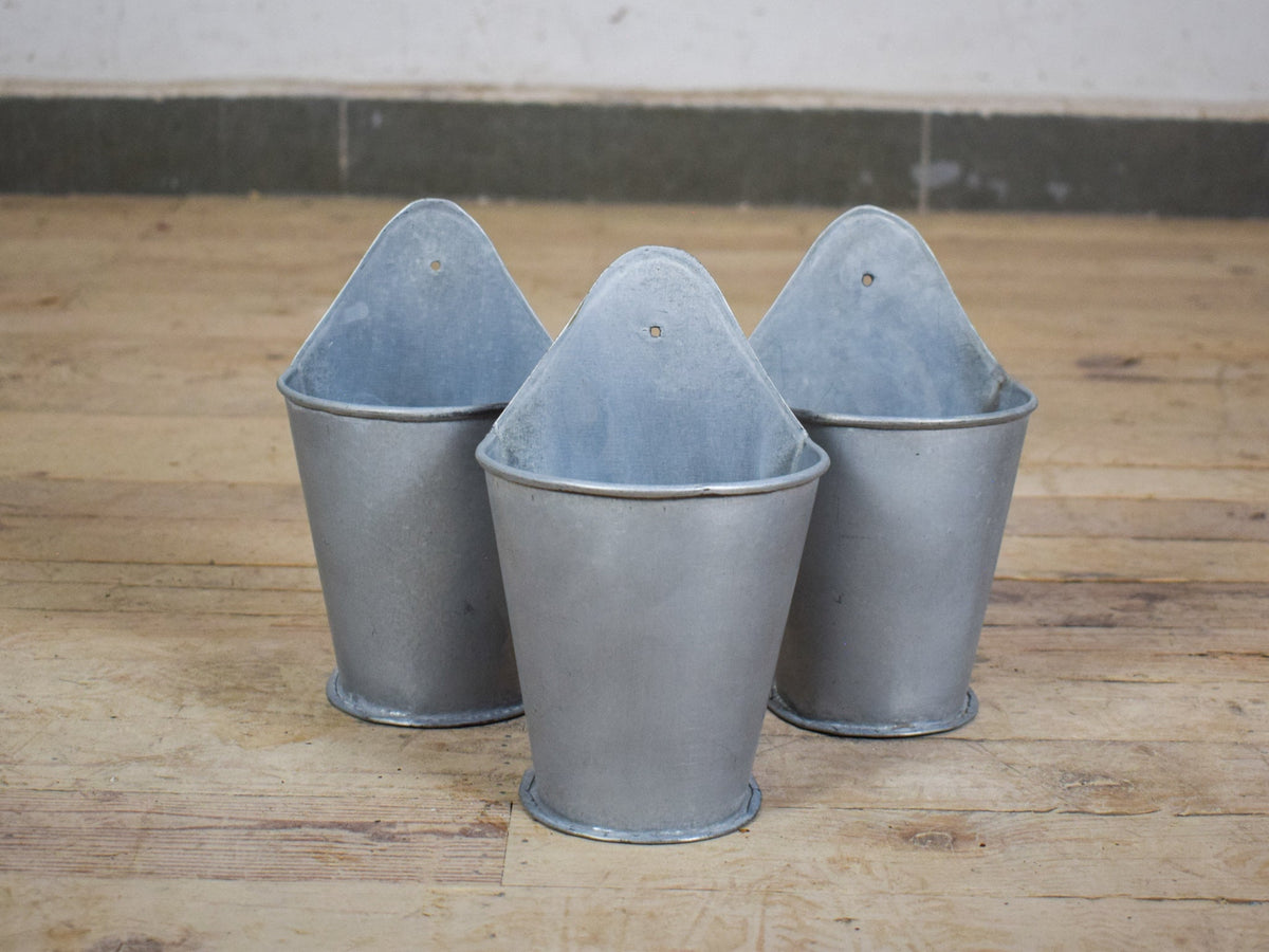 MILLWARDS® Galvanised Steel Wall Planter - MINI
