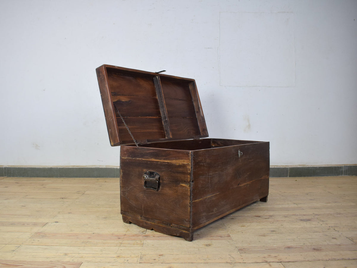Vintage Rustic Wooden Chest Box Coffee Table