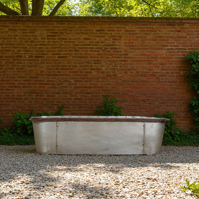 MILLWARDS® Handmade Vintage Style Large Galvanised Metal Bath Trough Planter