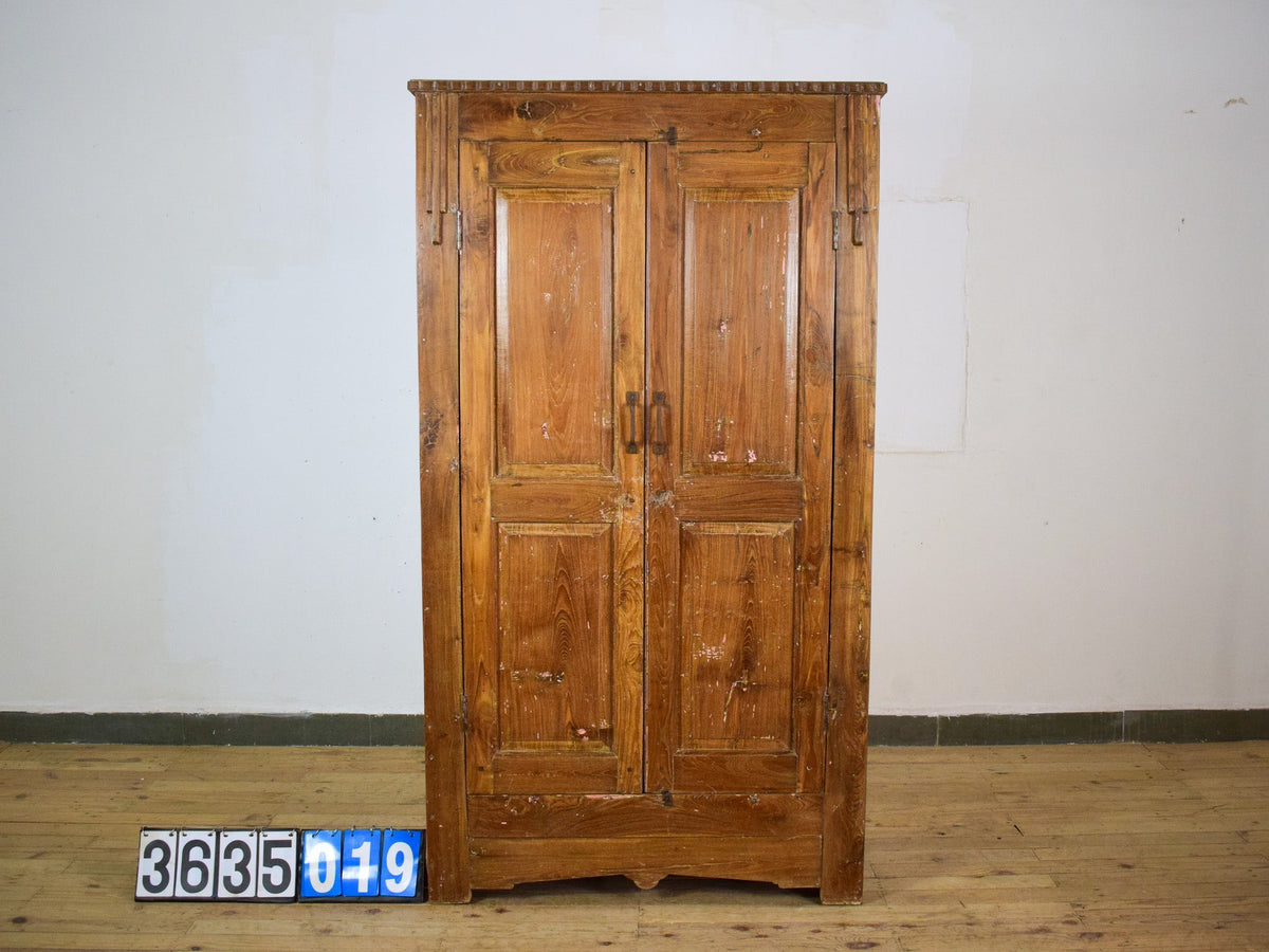 Vintage Rustic Hard Wood Fitted Interior Cupboard Cabinet Storage