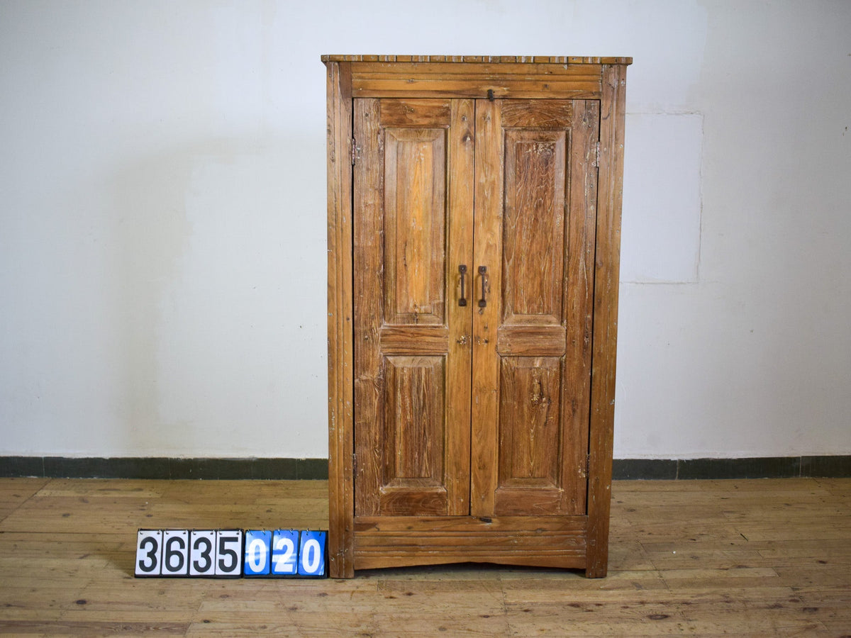 Vintage Rustic Hard Wood Fitted Interior Cupboard Cabinet Storage