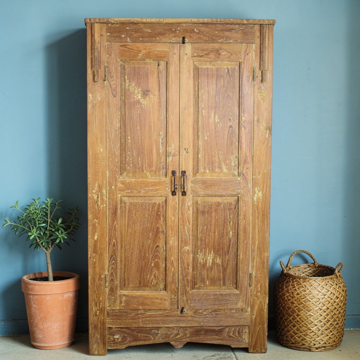 Vintage Rustic Hard Wood Fitted Interior Cupboard Cabinet Storage