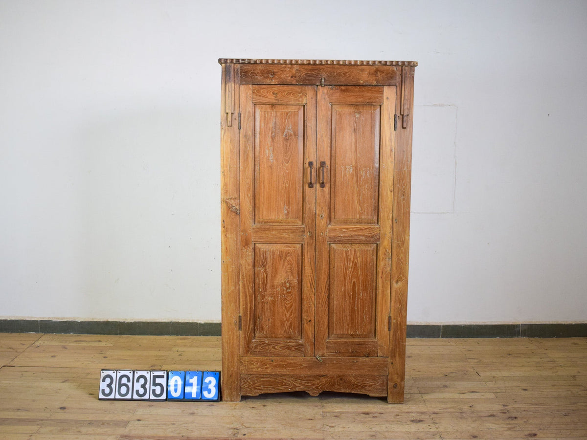 Vintage Rustic Hard Wood Fitted Interior Cupboard Cabinet Storage