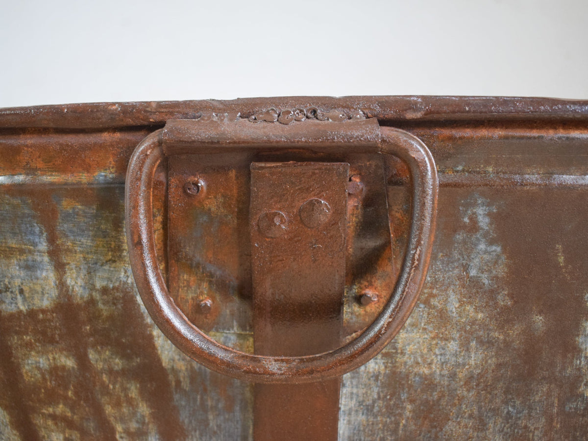 XL Rustic Vintage Metal Bath Planter