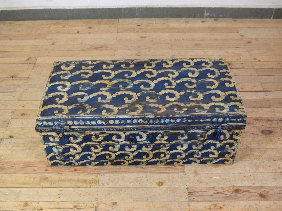 Vintage Indian Hand Painted Metal Travel Trunk Chest Coffee Table