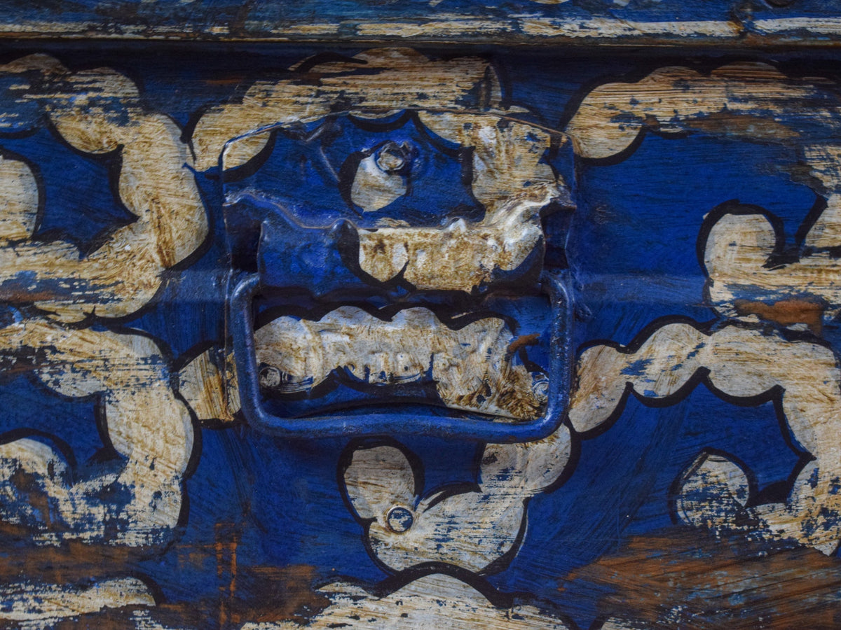 Vintage Indian Hand Painted Metal Travel Trunk Chest Coffee Table