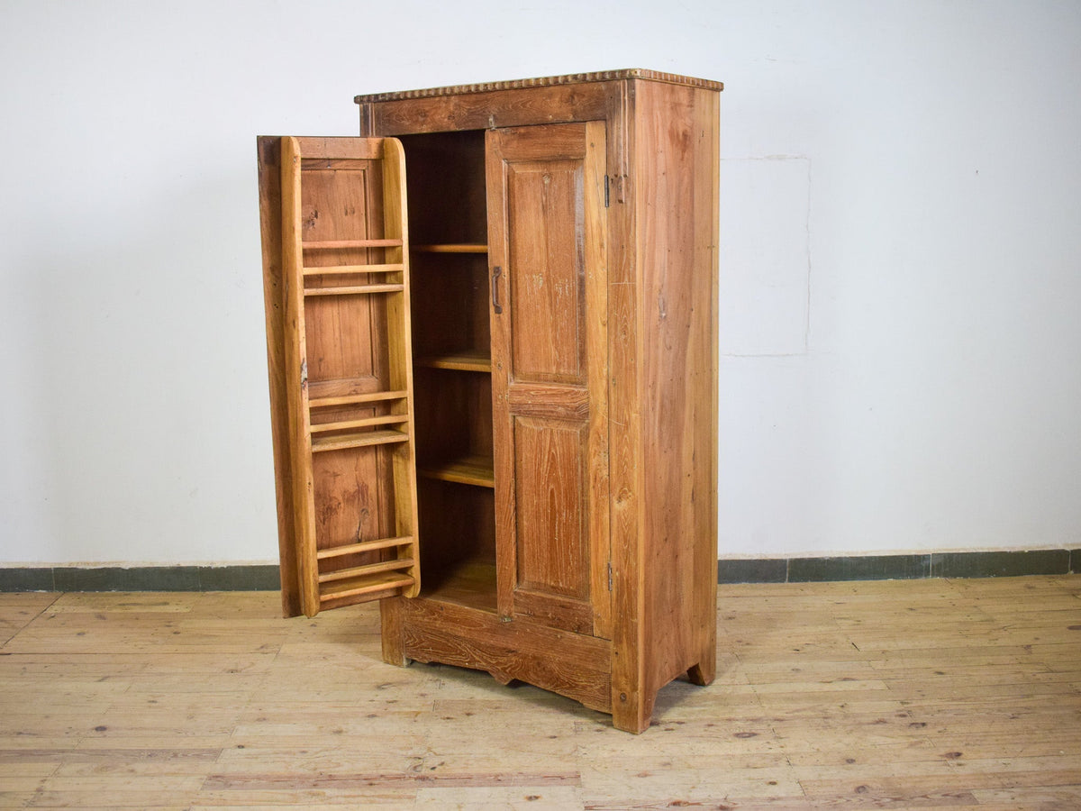 Vintage Rustic Hard Wood Fitted Interior Cupboard Cabinet Storage