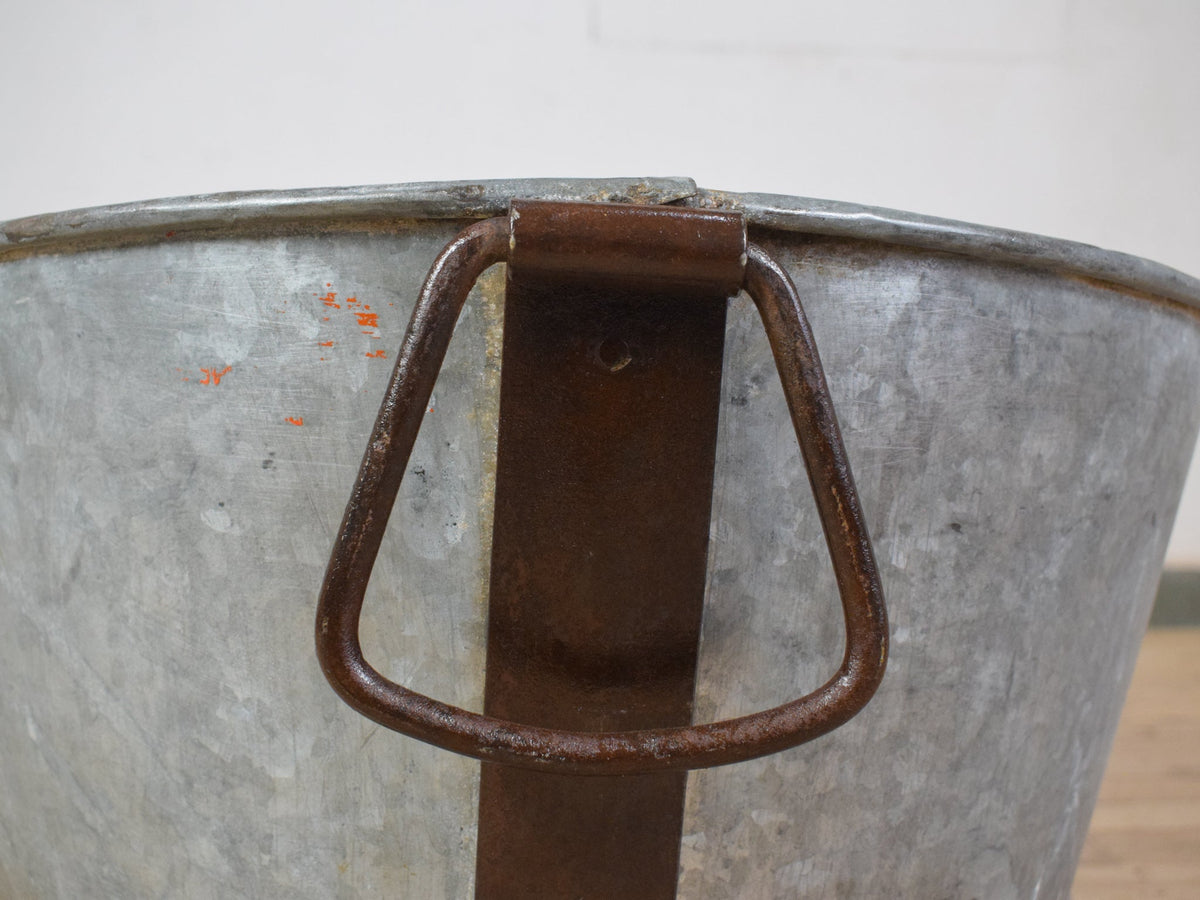 Original Vintage Galvanised Metal Bath Tub Planter