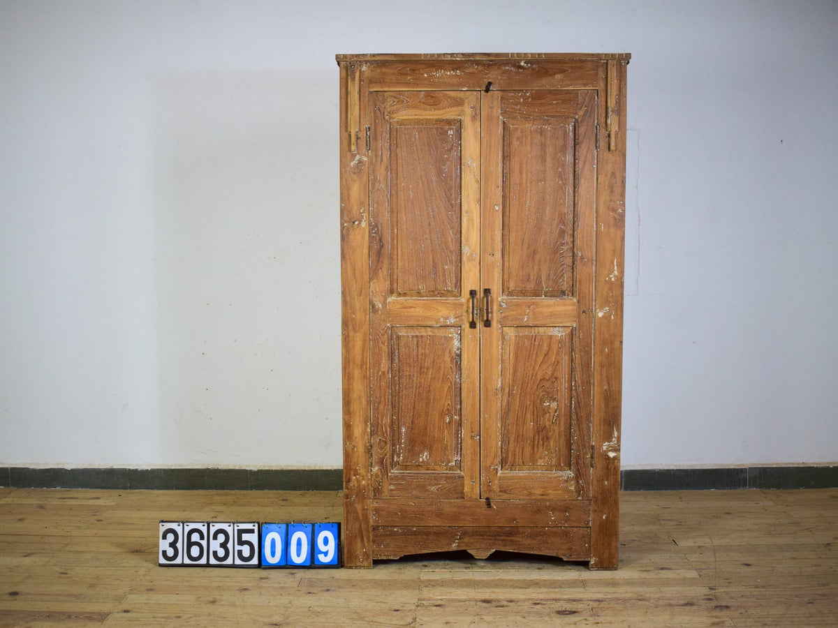 Vintage Rustic Hard Wood Fitted Interior Cupboard Cabinet Storage