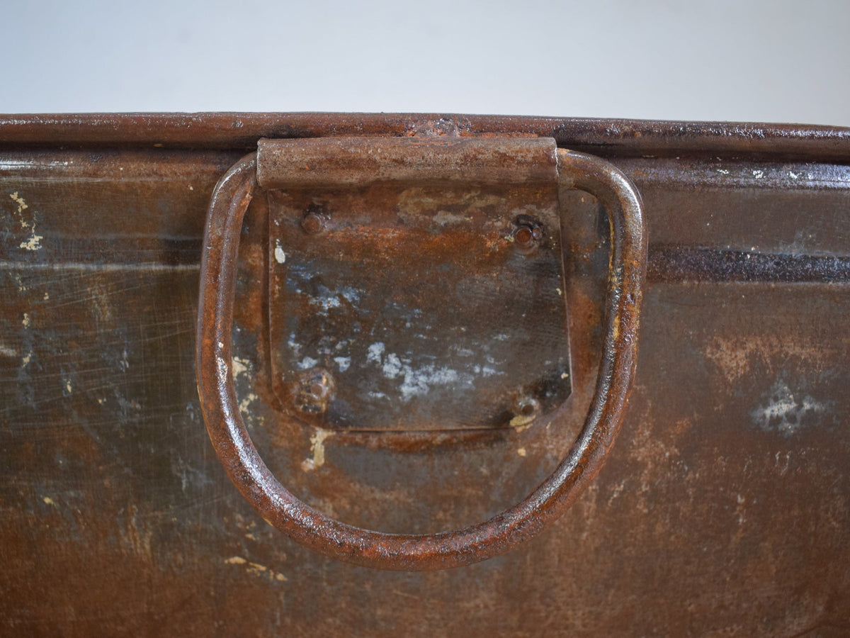 XL Rustic Vintage Metal Bath Planter