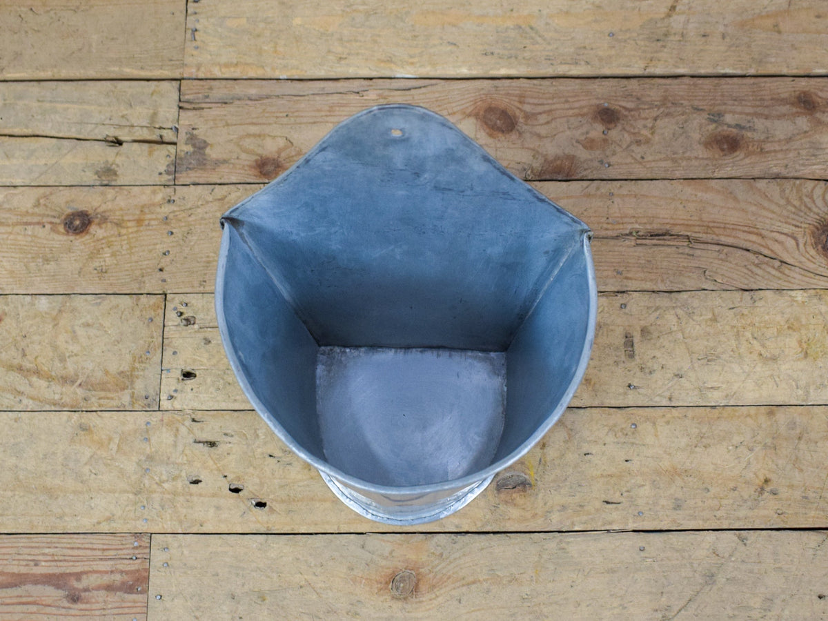 MILLWARDS® Galvanised Steel Wall Planter - SMALL