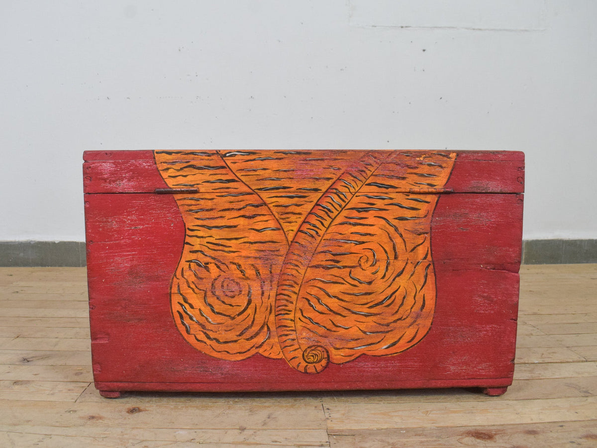 Hand Painted Vintage Chest Trunk Box Tiger