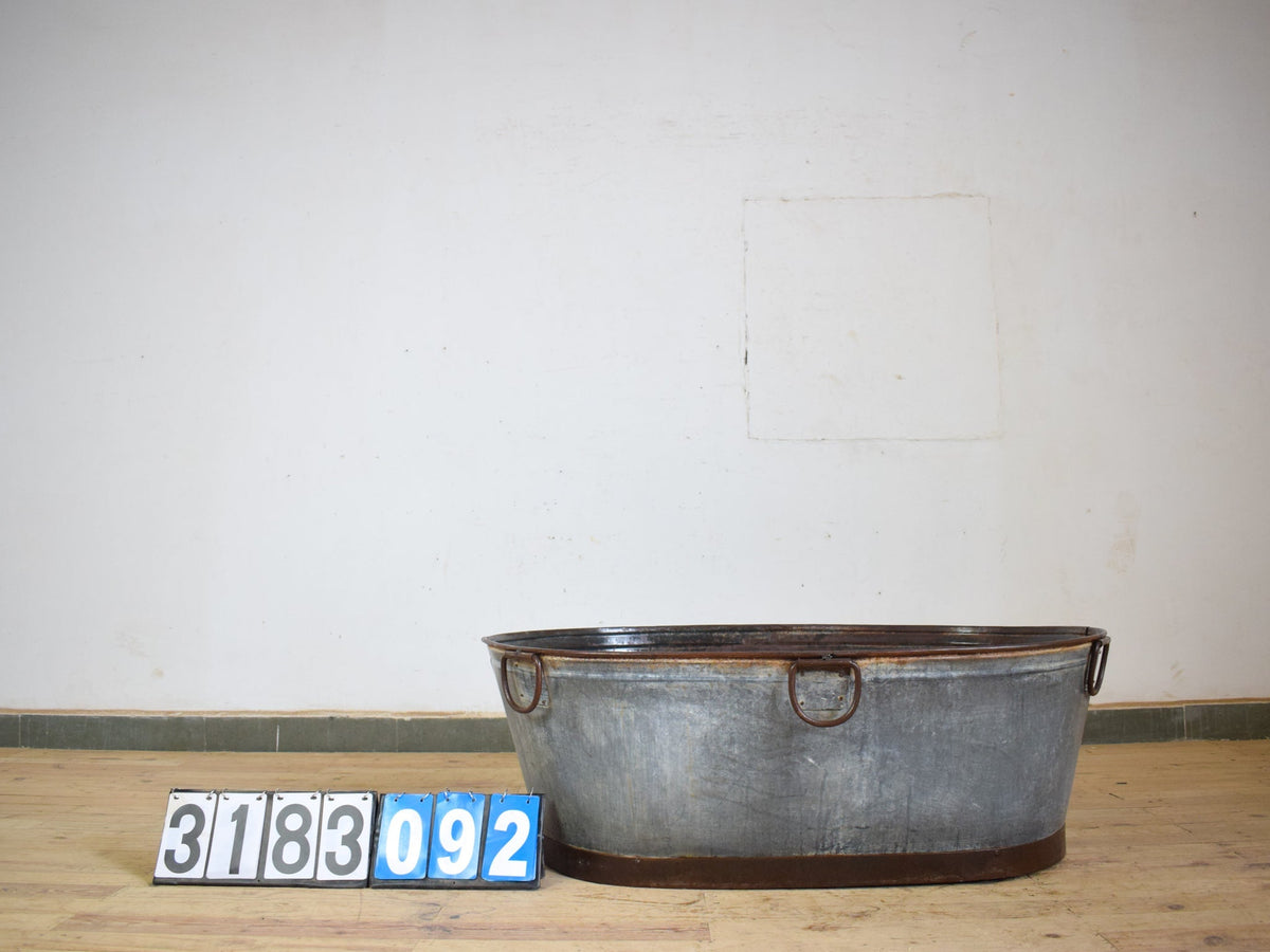 XL Rustic Vintage Metal Bath Planter