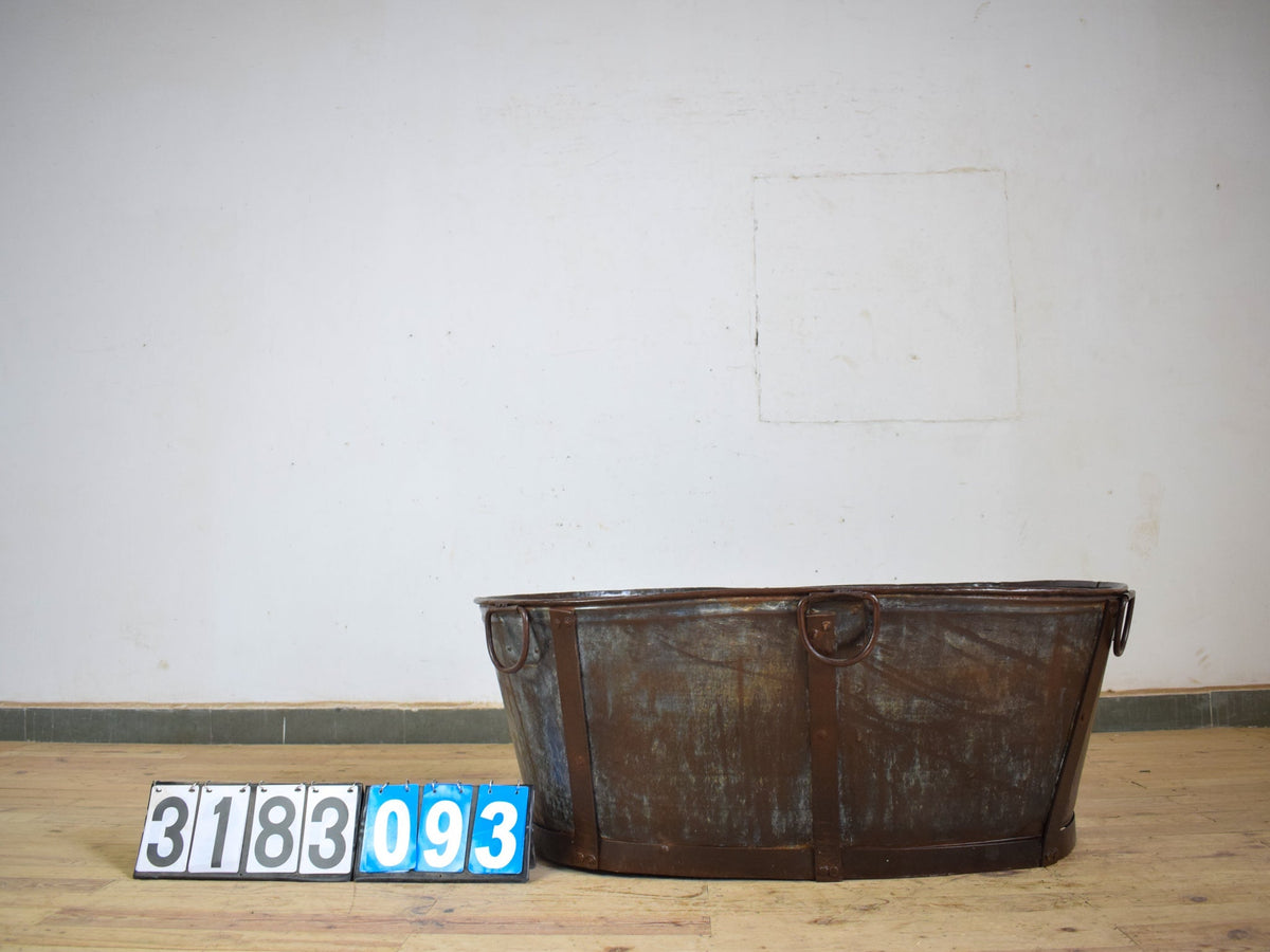 XL Rustic Vintage Metal Bath Planter