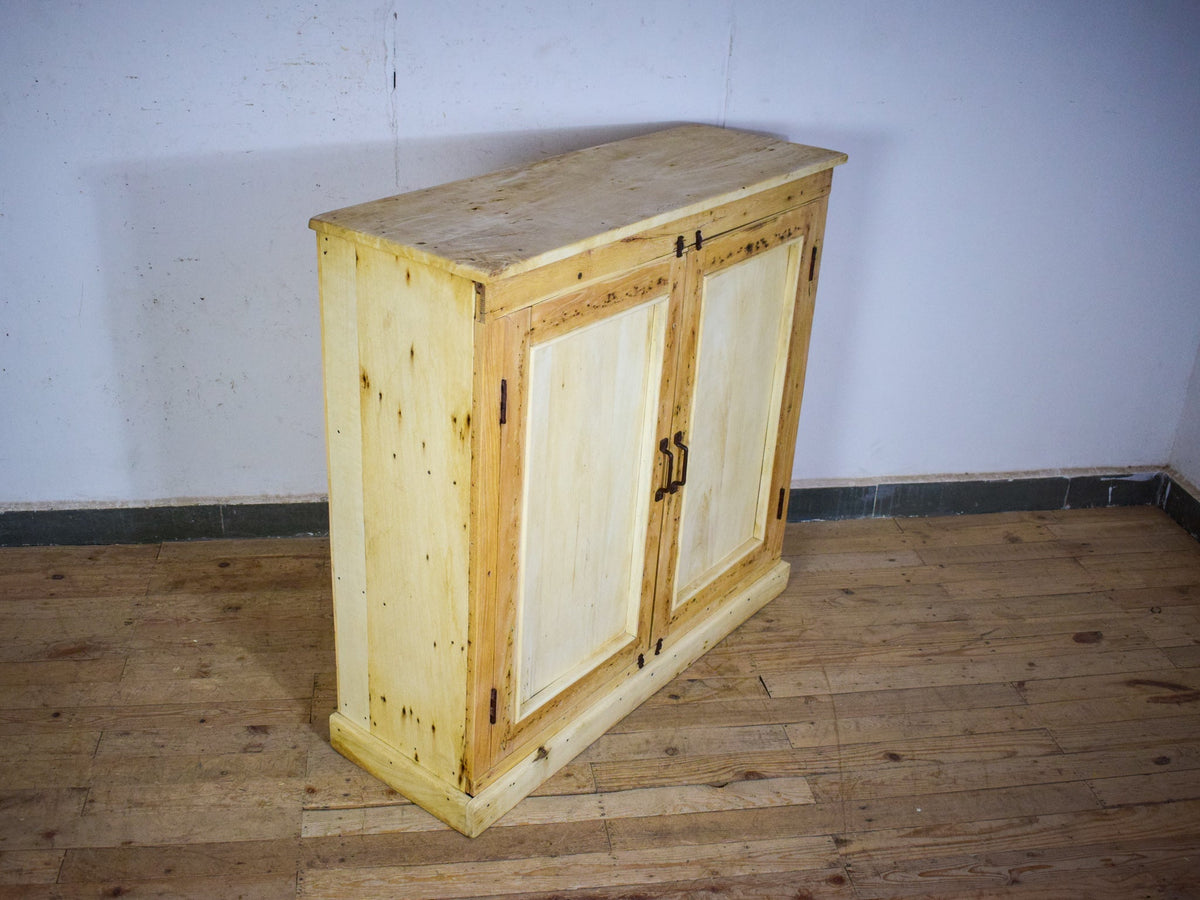 Vintage Bleached Rustic Kitchen Bathroom Cupboard Cabinet