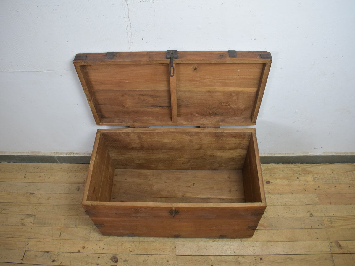 Vintage Rustic Wooden Metal Bound Chest Box Coffee Table