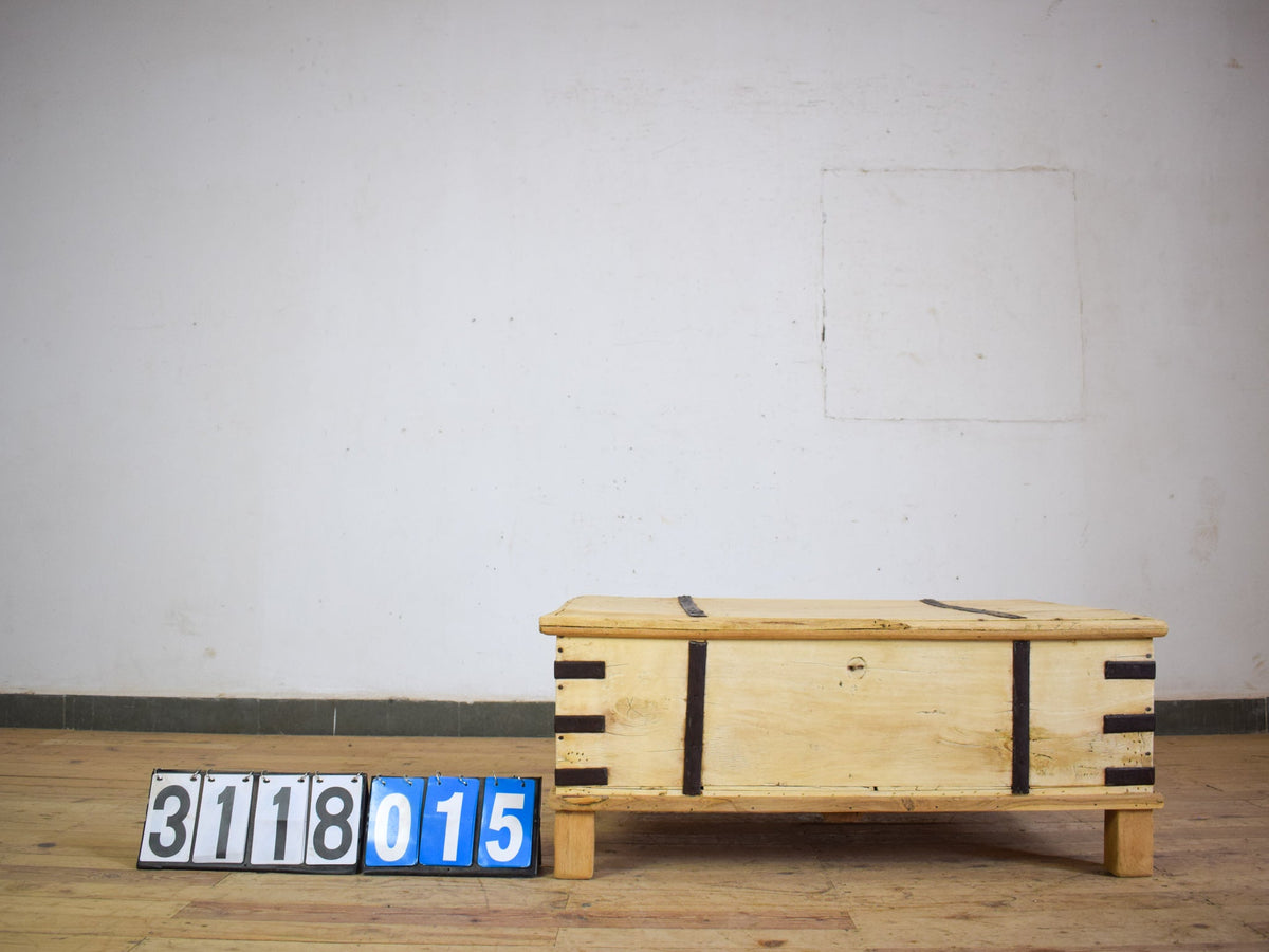 Vintage Rustic Wooden Chest Box Coffee Table