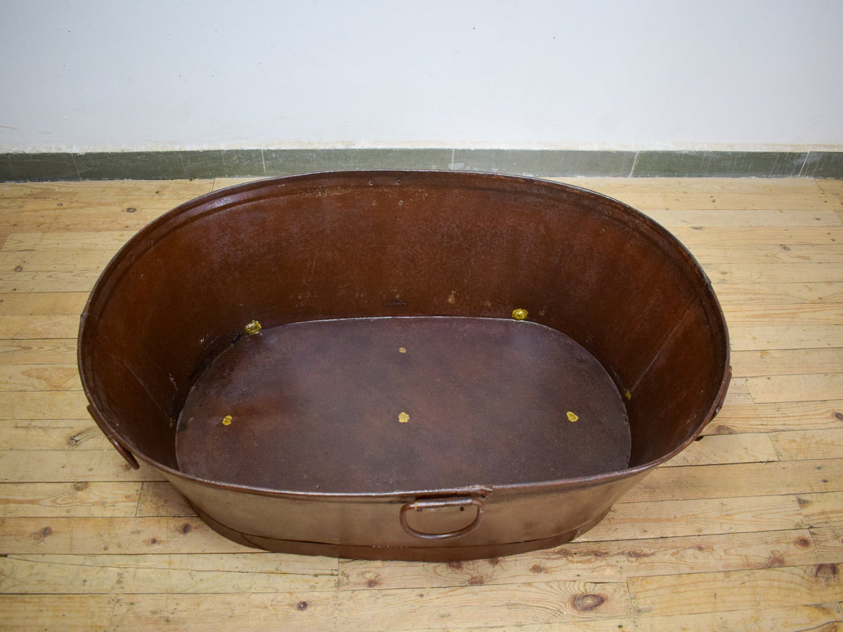 XL Rustic Vintage Metal Bath Planter