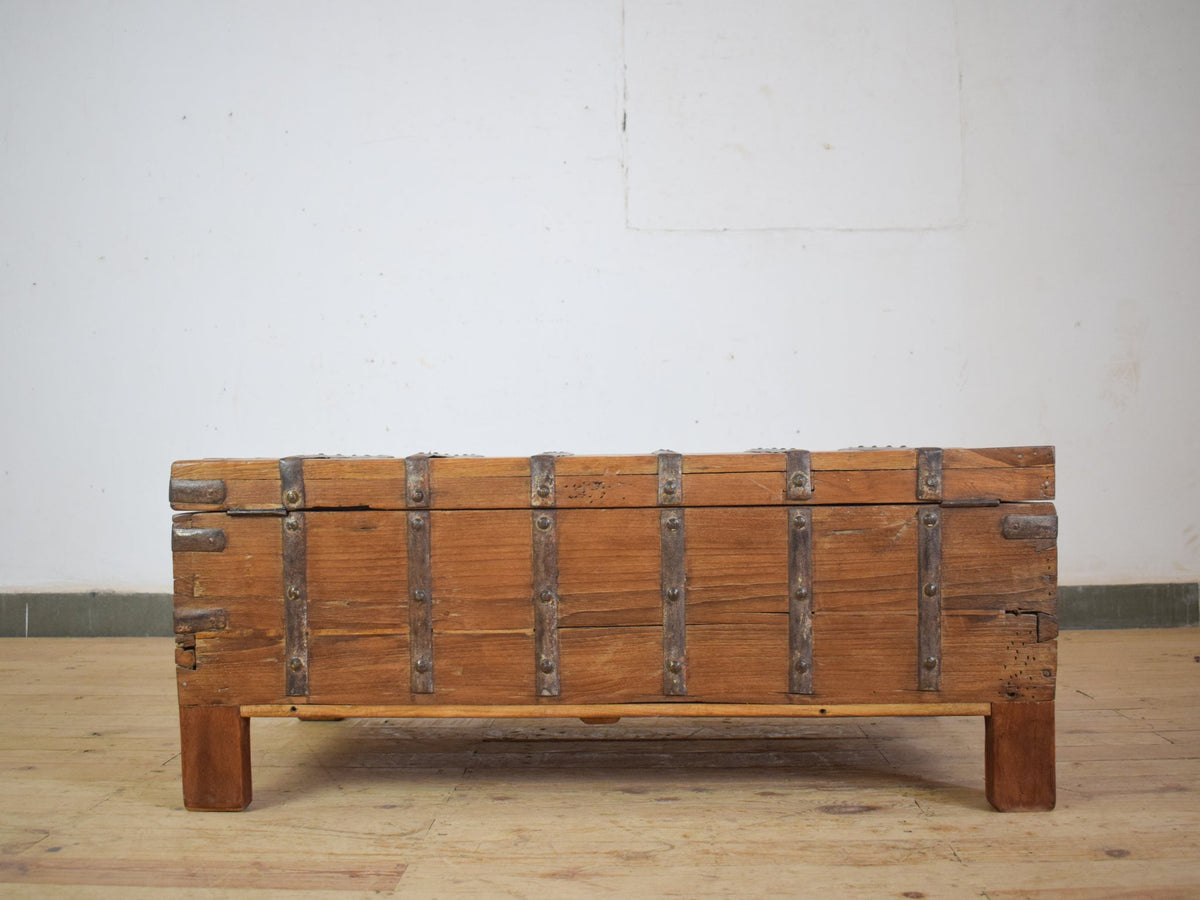 Antique Teak Wooden Chest Box Coffee Table