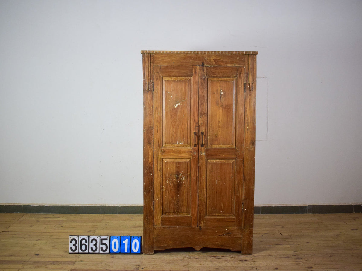 Vintage Rustic Hard Wood Fitted Interior Cupboard Cabinet Storage