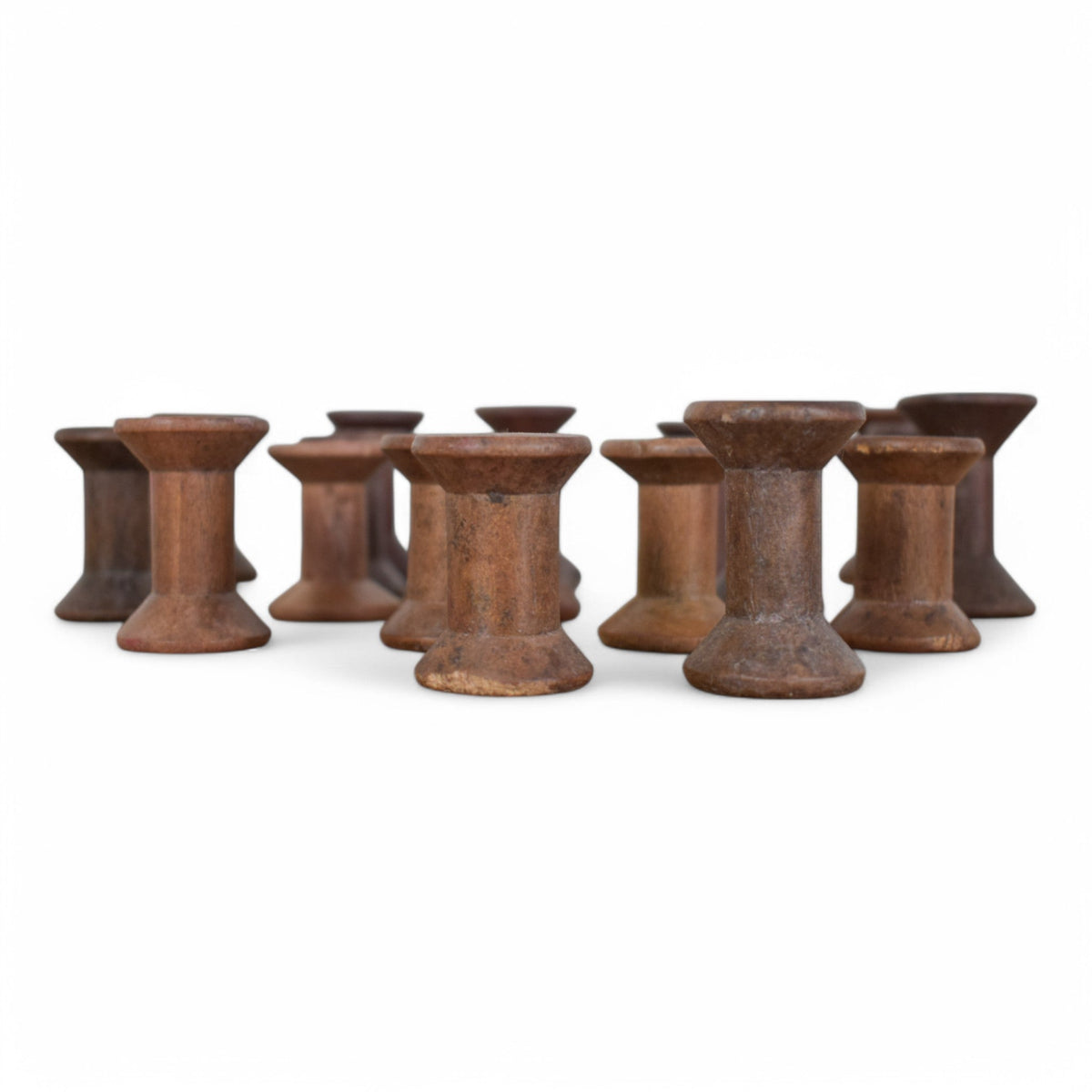 Set of 100 Vintage Wooden Bobbins Bobbin Reels