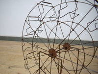 Vintage Style Hand Made Spinning Metal Wire Ferris Wheel Display
