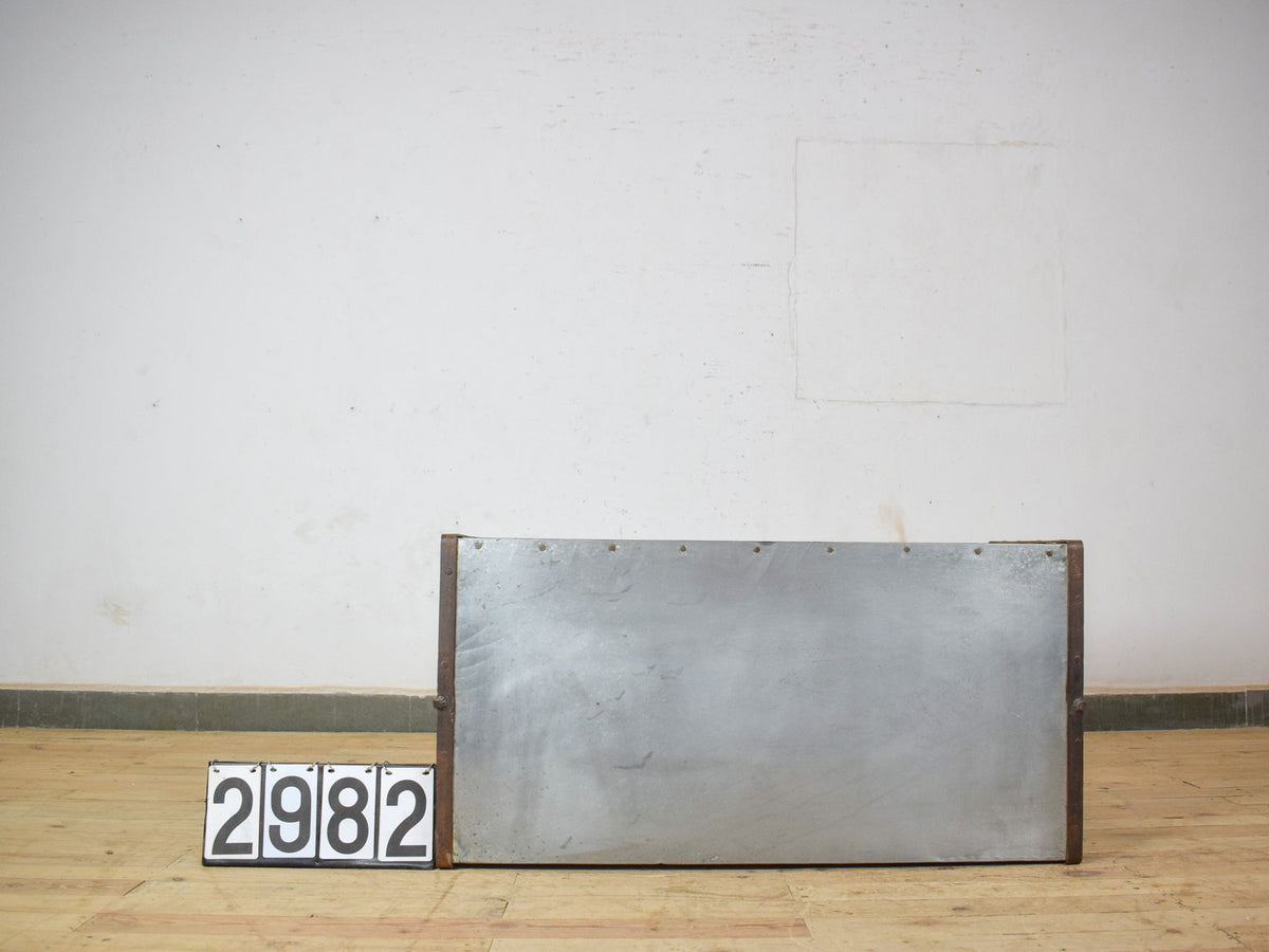 MILLWARDS® XL Handmade Vintage Style Galvanised Trough Planter - 101 cm