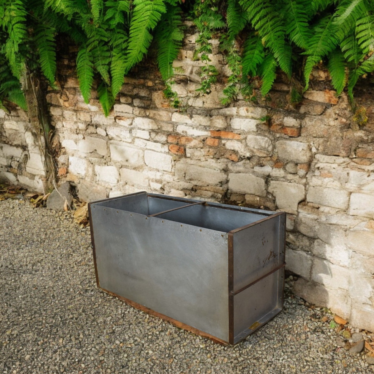 MILLWARDS® XL Handmade Vintage Style Galvanised Trough Planter - 101 cm