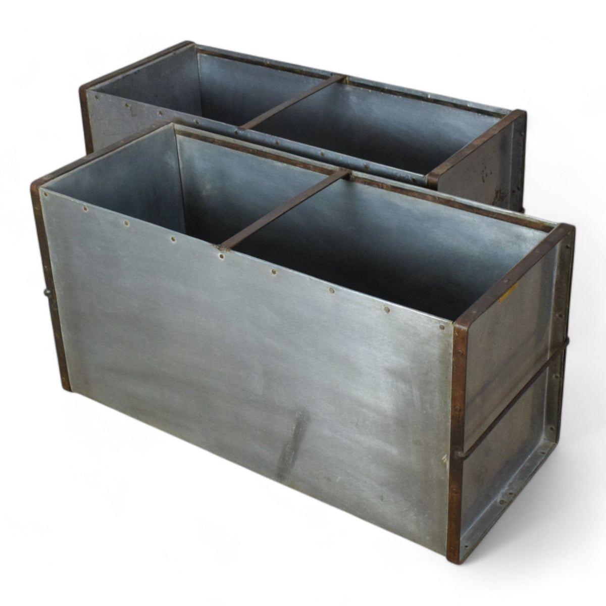 MILLWARDS® XL Handmade Vintage Style Galvanised Trough Planter - 101 cm
