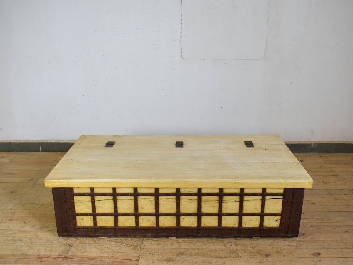 Vintage Rustic Wooden Chest Box Coffee Table