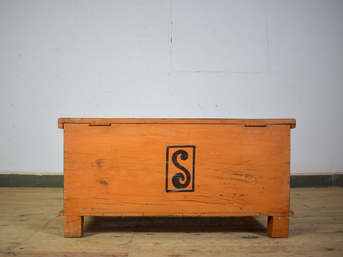 Hand Painted Vintage Coffee Table Chest Trunk Box