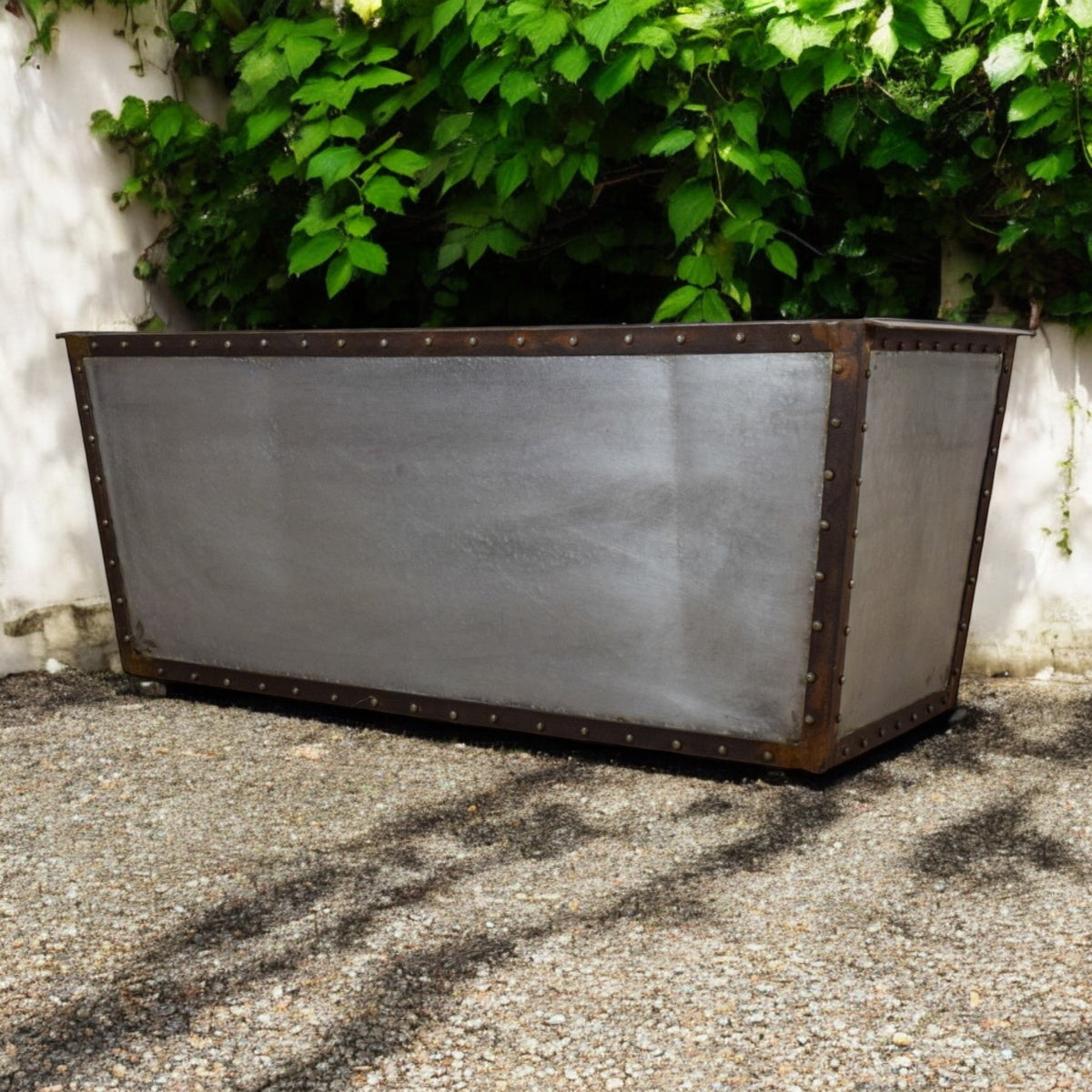 MILLWARDS® Handmade Vintage Style Galvanised Riveted Trough Planter - 103 cm