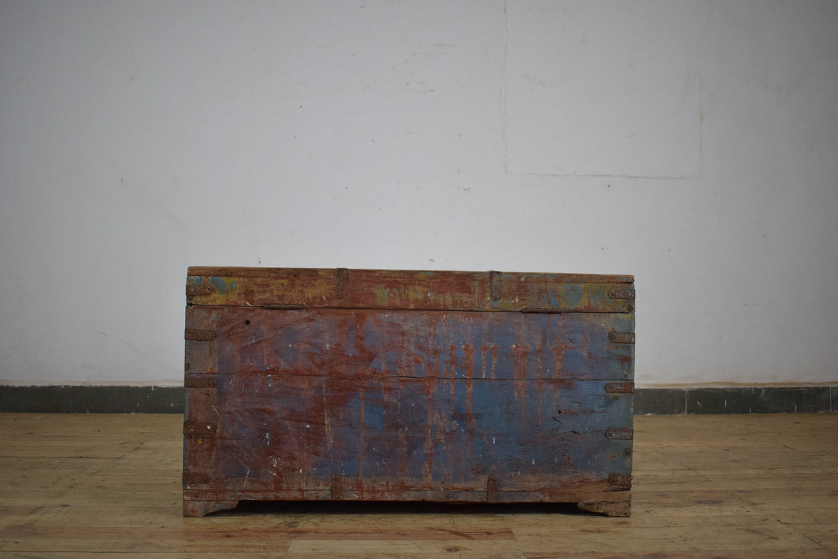 Vintage Wooden Metal Bound Chest Box Coffee Table
