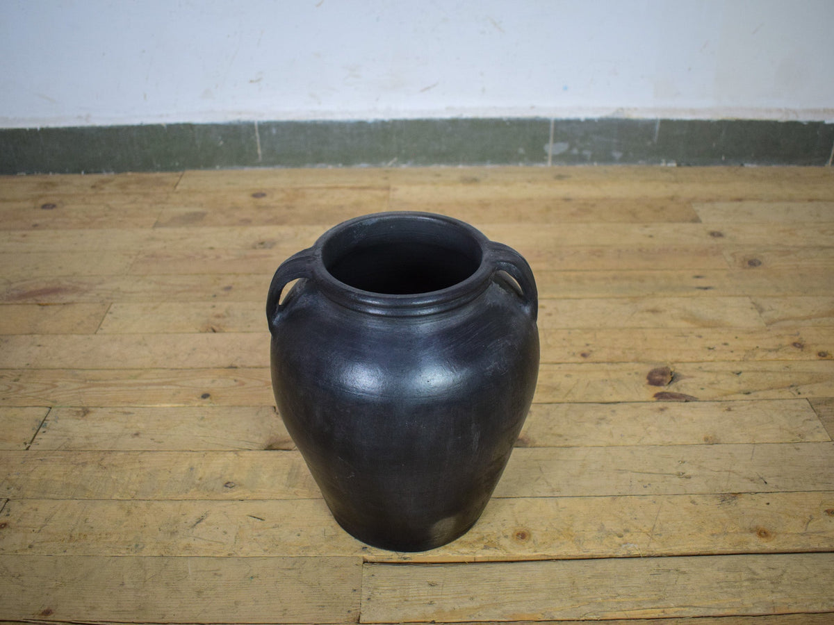 Handmade Antique Design Black Clay Pot Urn