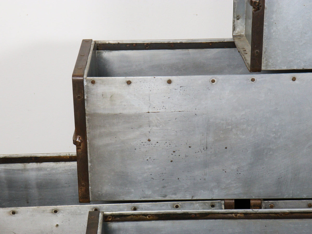 MILLWARDS® Handmade Vintage Style Galvanised Trough Planter - 78 cm