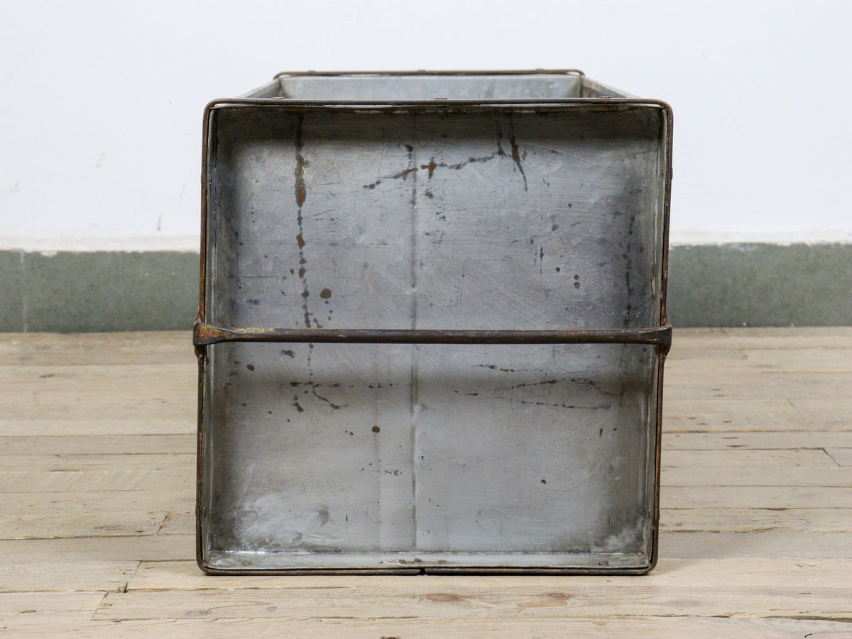 MILLWARDS® Handmade Vintage Style Galvanised Trough Planter - 78 cm