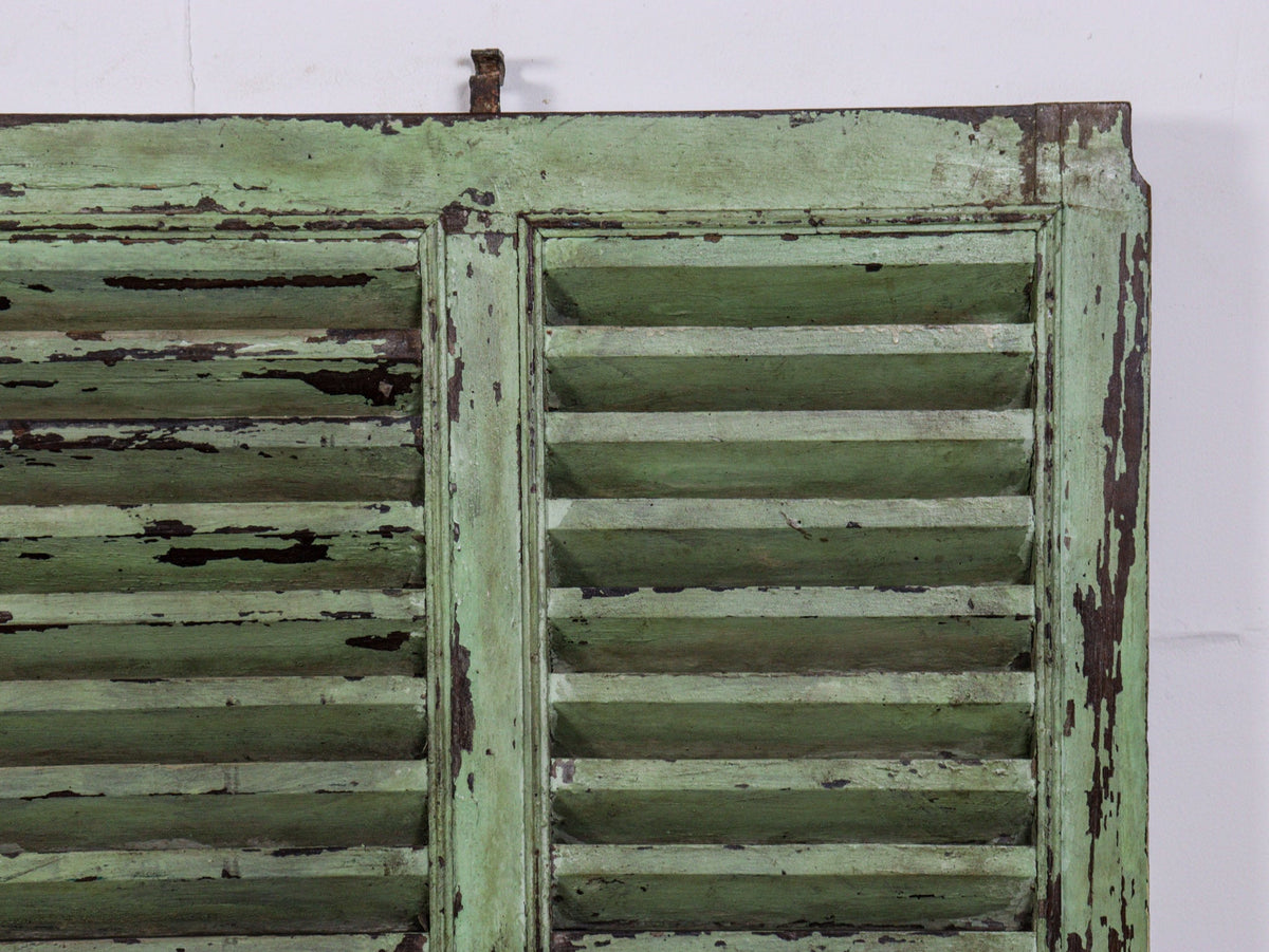 Very Large Vintage Wooden Shutter Screen Panel Garden Fence